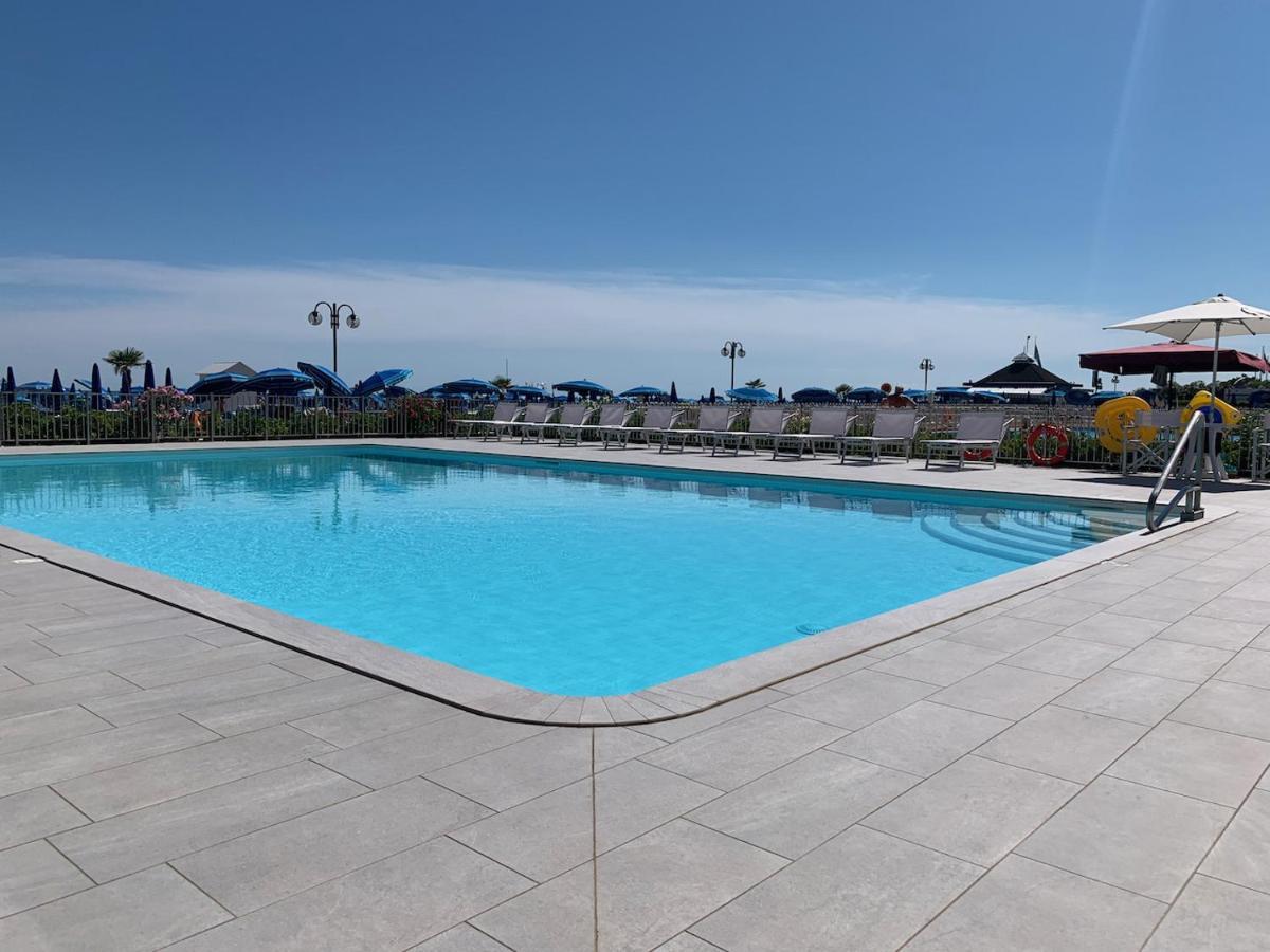 Residence Apollo - Home Immobiliare Jesolo Extérieur photo